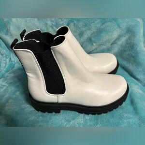 Women's White Chunky Boots